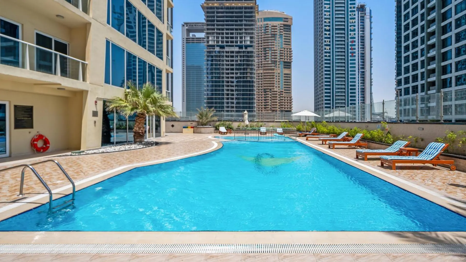 Opulence Studio In Lakeview Tower Jlt Near Metro Dubai 0*,