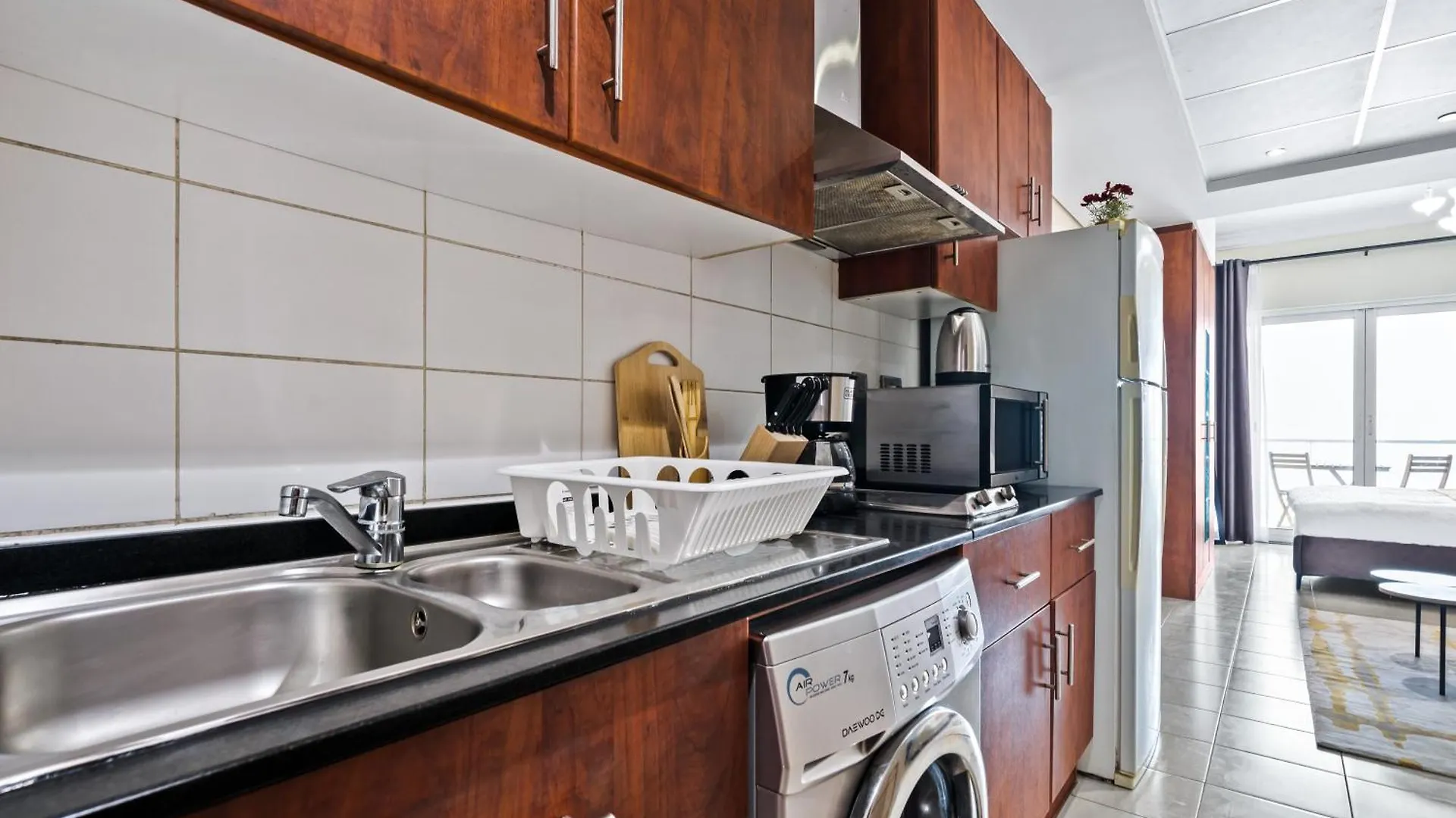 Opulence Studio In Lakeview Tower Jlt Near Metro Dubai
